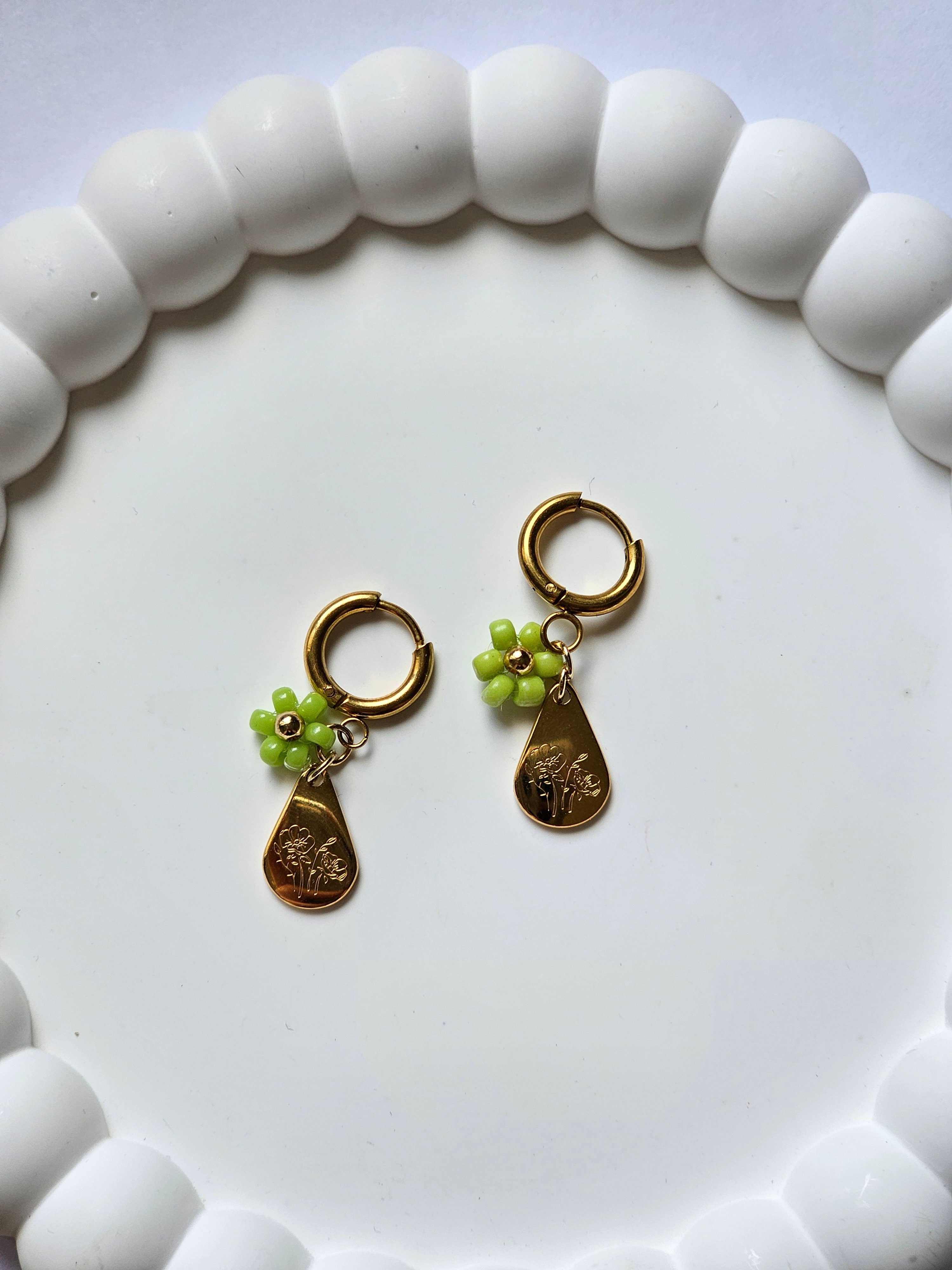 Boucles d'oreilles Cosmos - Doré (personnalisables)